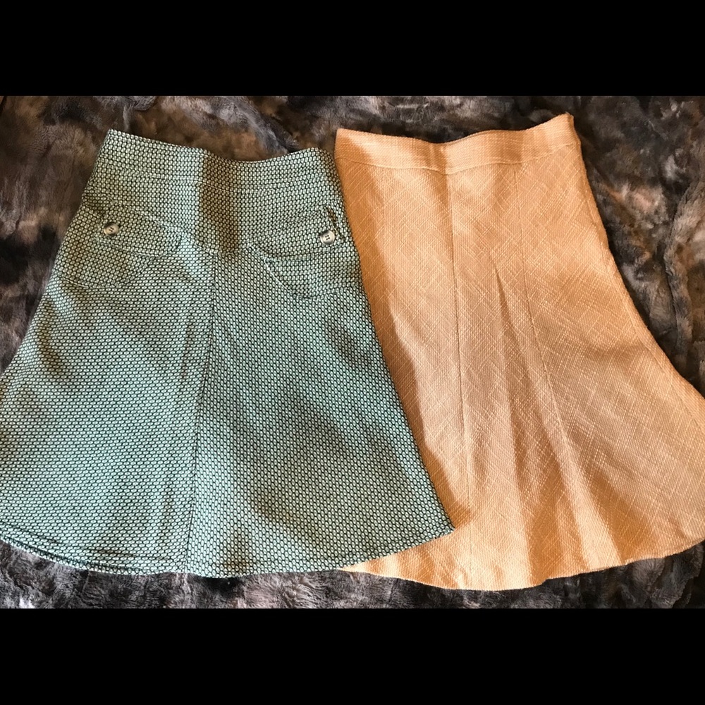 Set of two wool-looking skirts